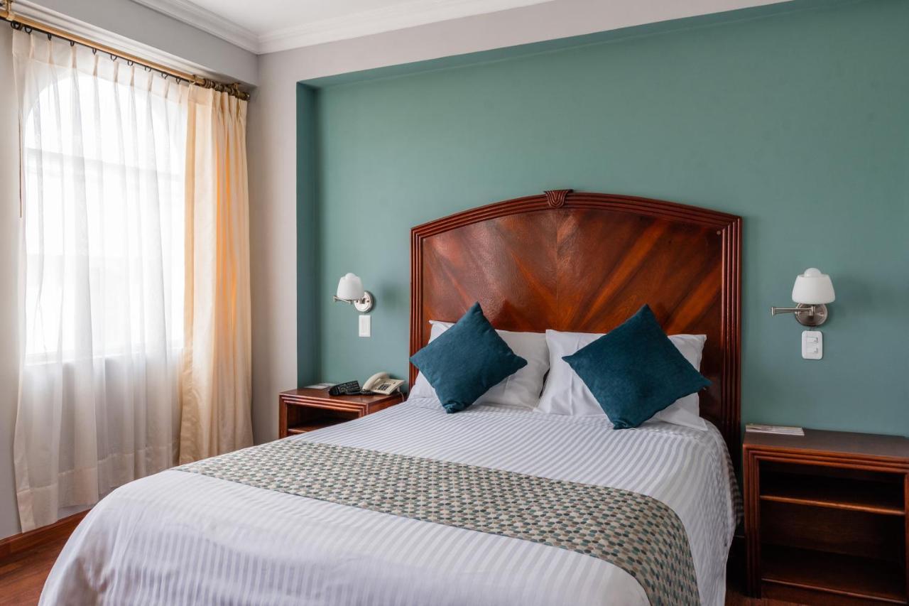Hotel Libertador Loja Eksteriør billede