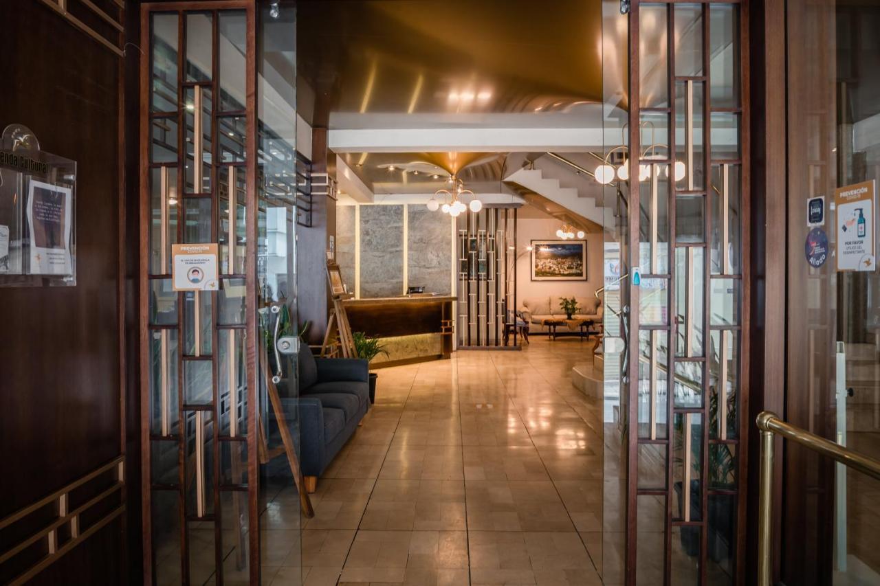 Hotel Libertador Loja Eksteriør billede