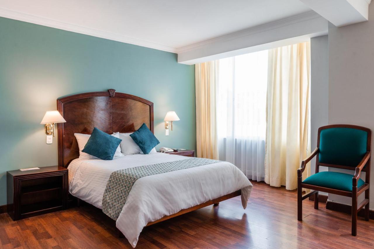 Hotel Libertador Loja Eksteriør billede