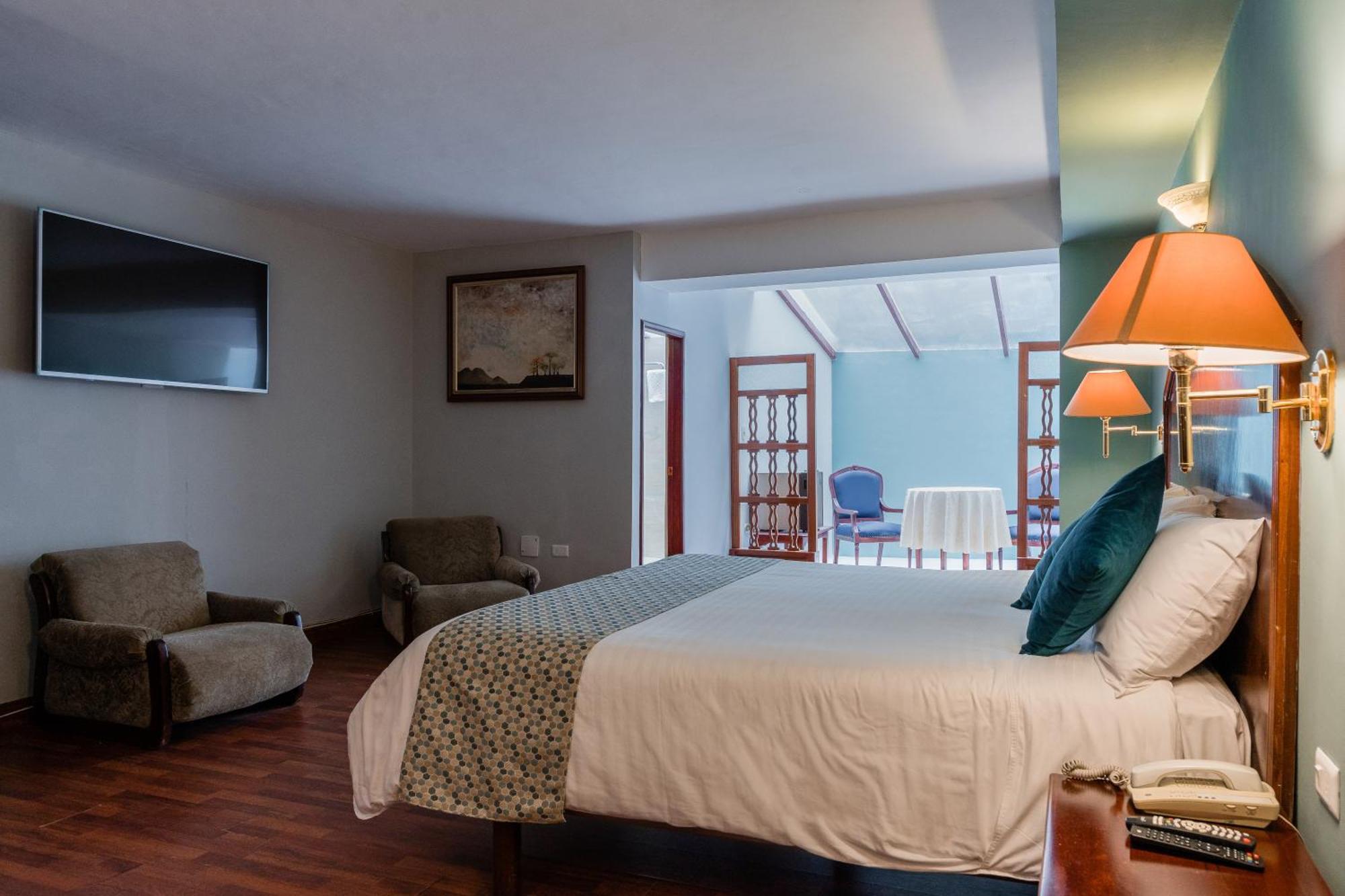 Hotel Libertador Loja Eksteriør billede