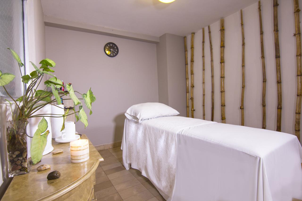 Hotel Libertador Loja Eksteriør billede