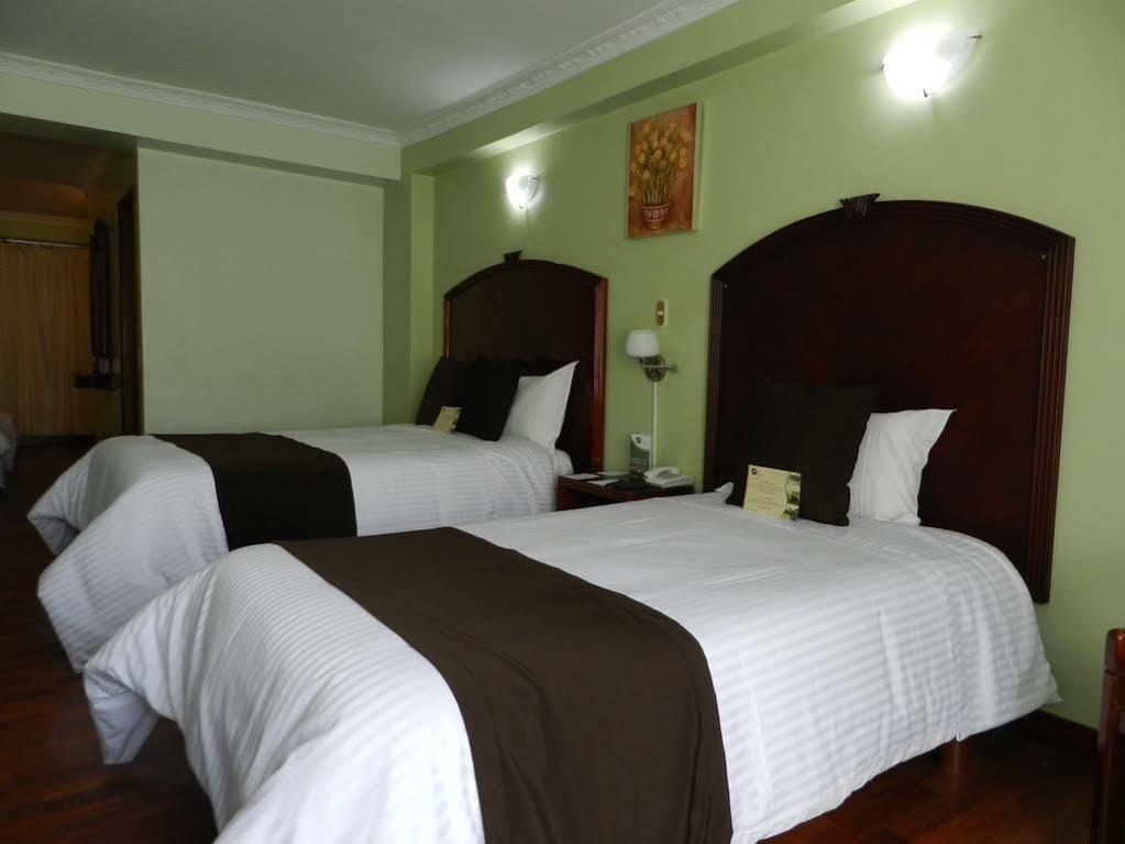 Hotel Libertador Loja Eksteriør billede