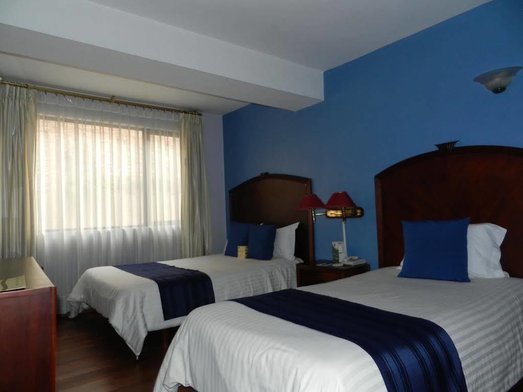 Hotel Libertador Loja Eksteriør billede