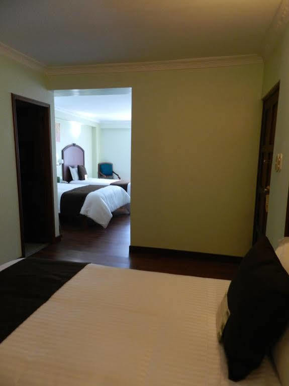 Hotel Libertador Loja Eksteriør billede